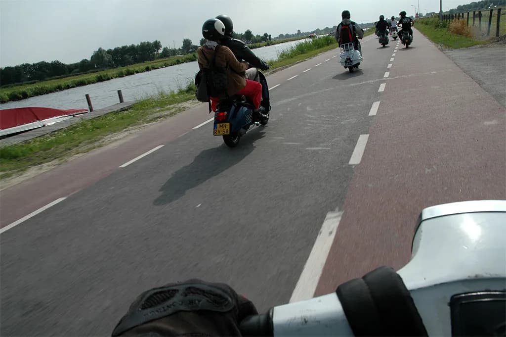 2005 HVC, AVC, Motoplanet ride