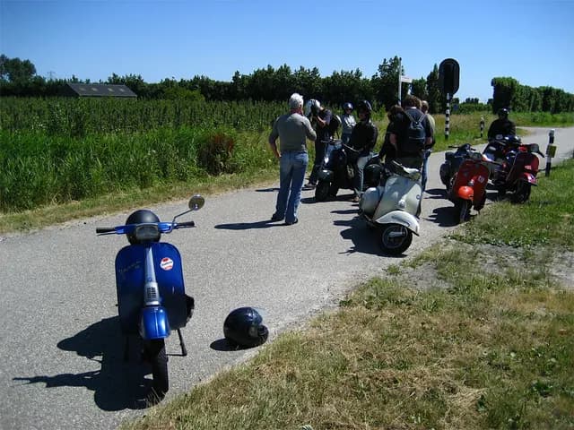 2006 AVC Hits Antwerp