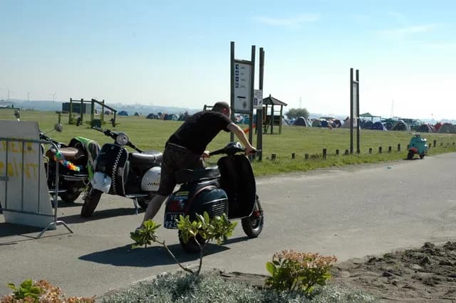 2007 Tholen