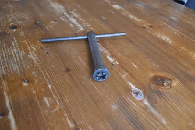 Vespa Tools