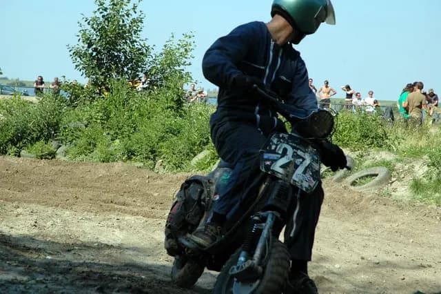 2007 Tholen