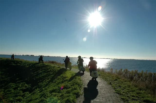 2005 AVC Marken Run