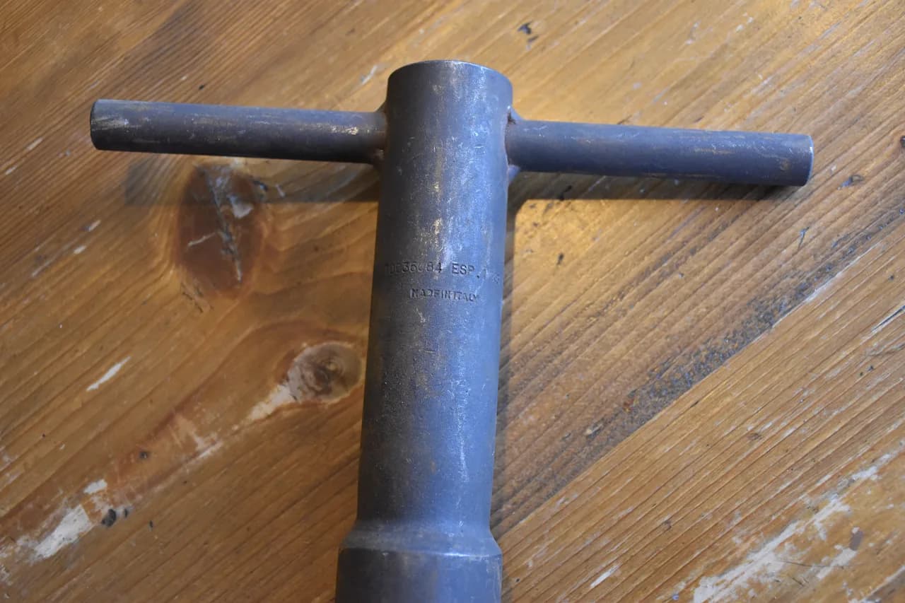 Vespa Tools