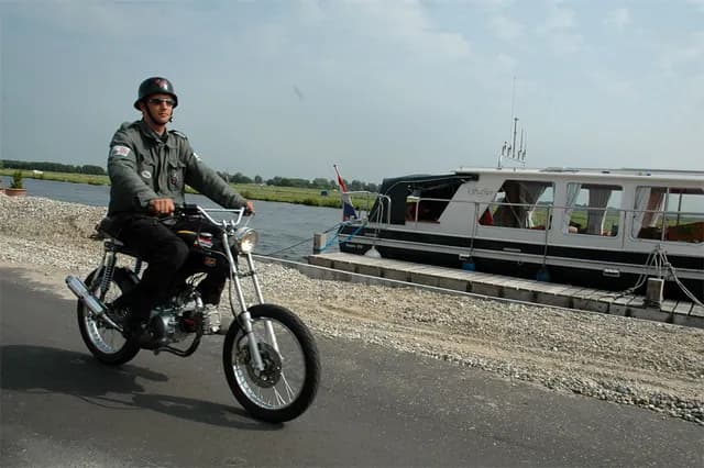 2005 HVC, AVC, Motoplanet ride