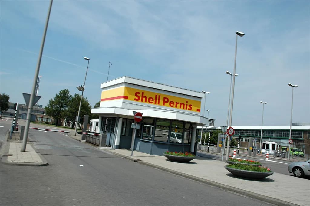 2006 Pernis