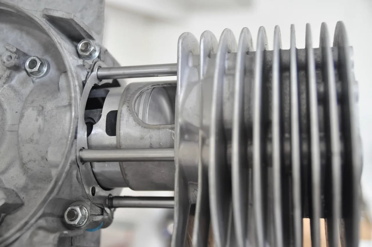 P200 Polini 221 - Engine Buildup