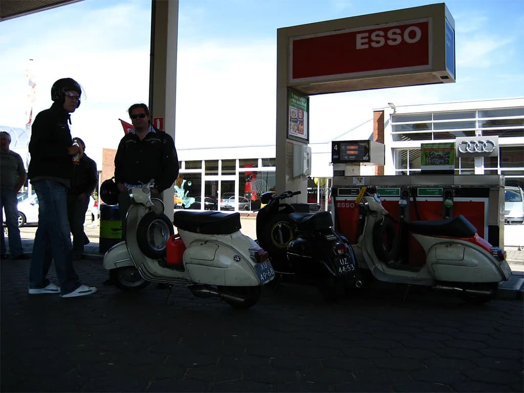 2006 AVC Hits Antwerp