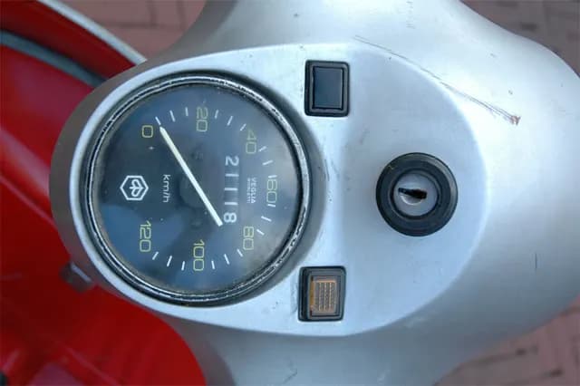 Vespa P177X, 1983