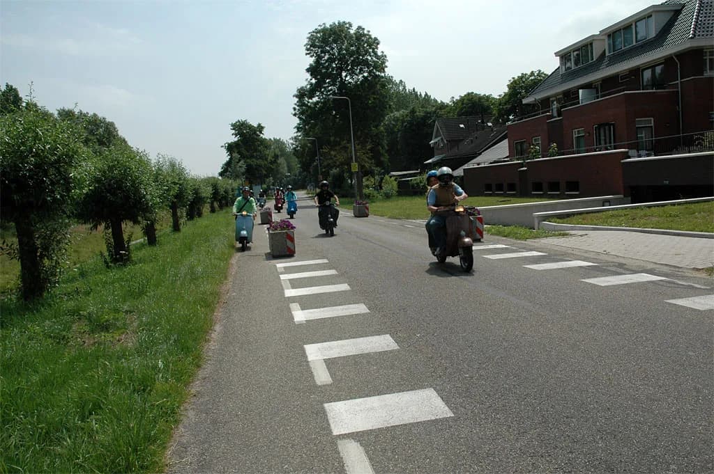 2005 HVC, AVC, Motoplanet ride