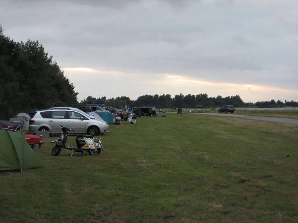 2006 Tholen