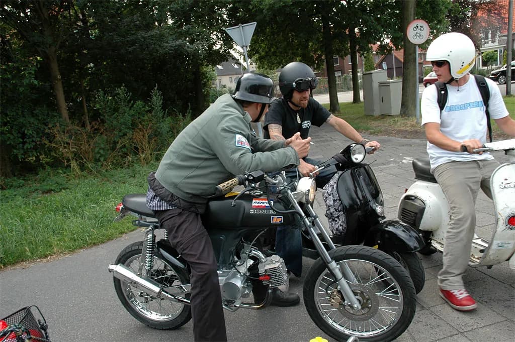 2005 HVC, AVC, Motoplanet ride