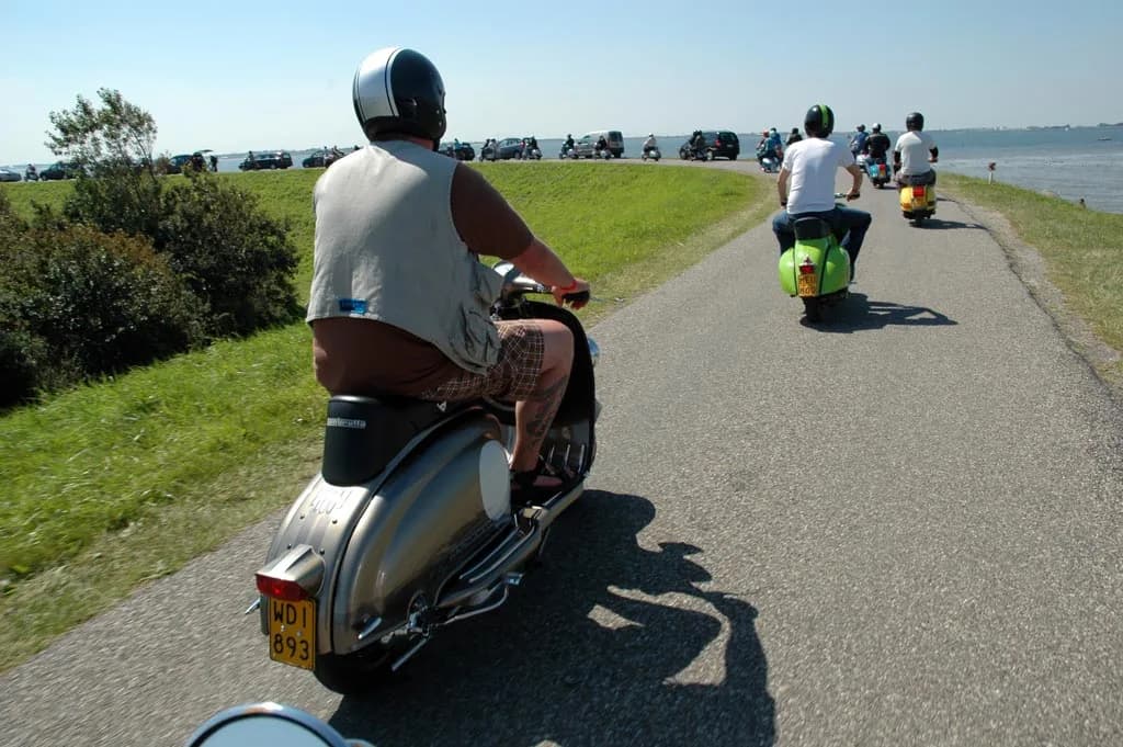 2007 Tholen