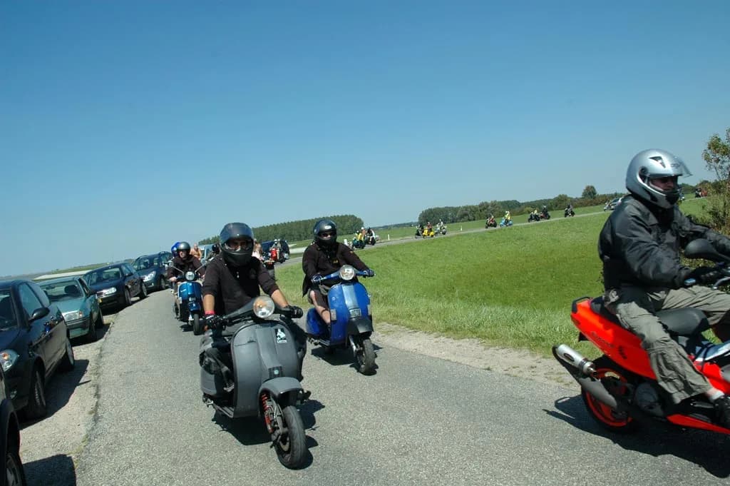 2007 Tholen