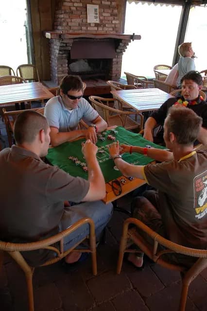 2007 Tholen