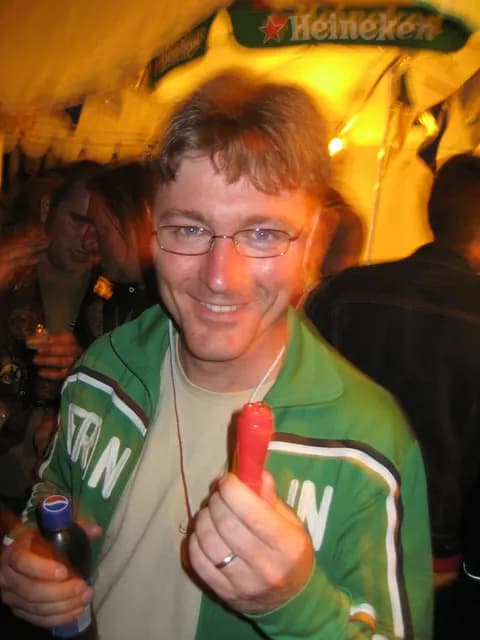 2006 Tholen