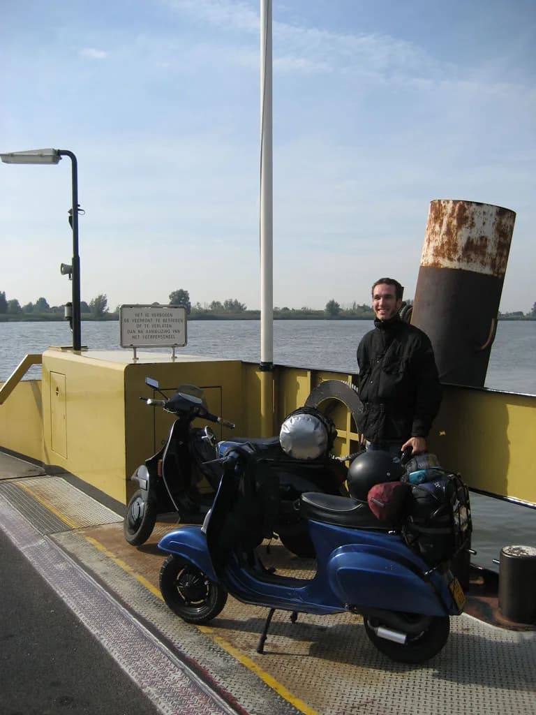 2006 Vespa run Luik
