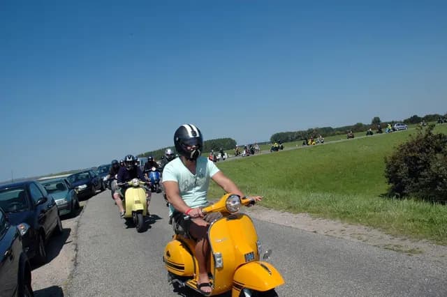 2007 Tholen