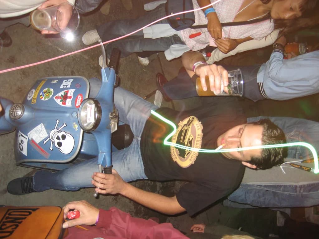 2006 Tholen