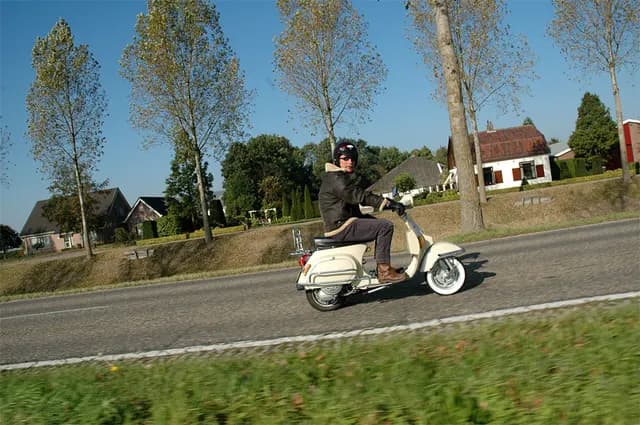 2005 AVC Marken Run