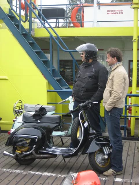 2006 Tholen