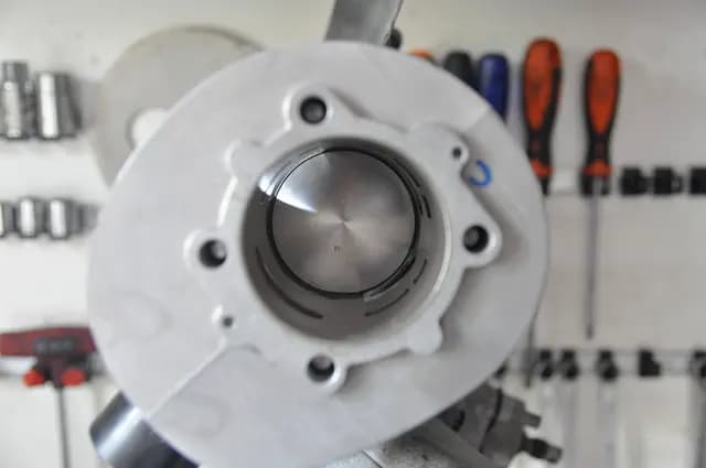 P200 Polini 221 - Engine Buildup