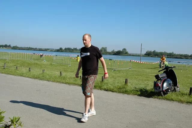 2007 Tholen