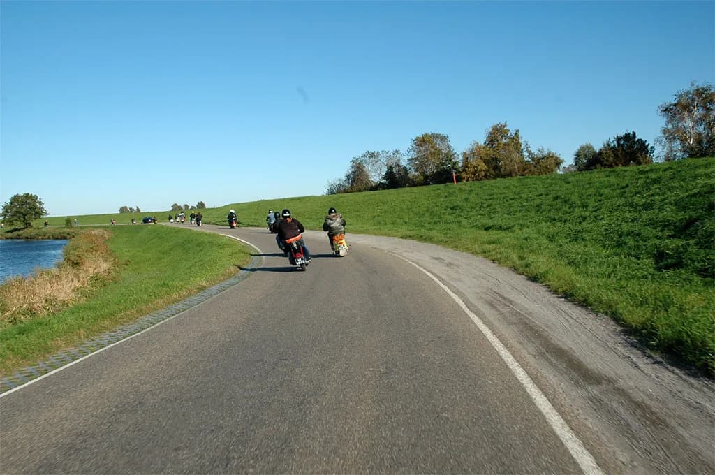 2005 AVC Marken Run