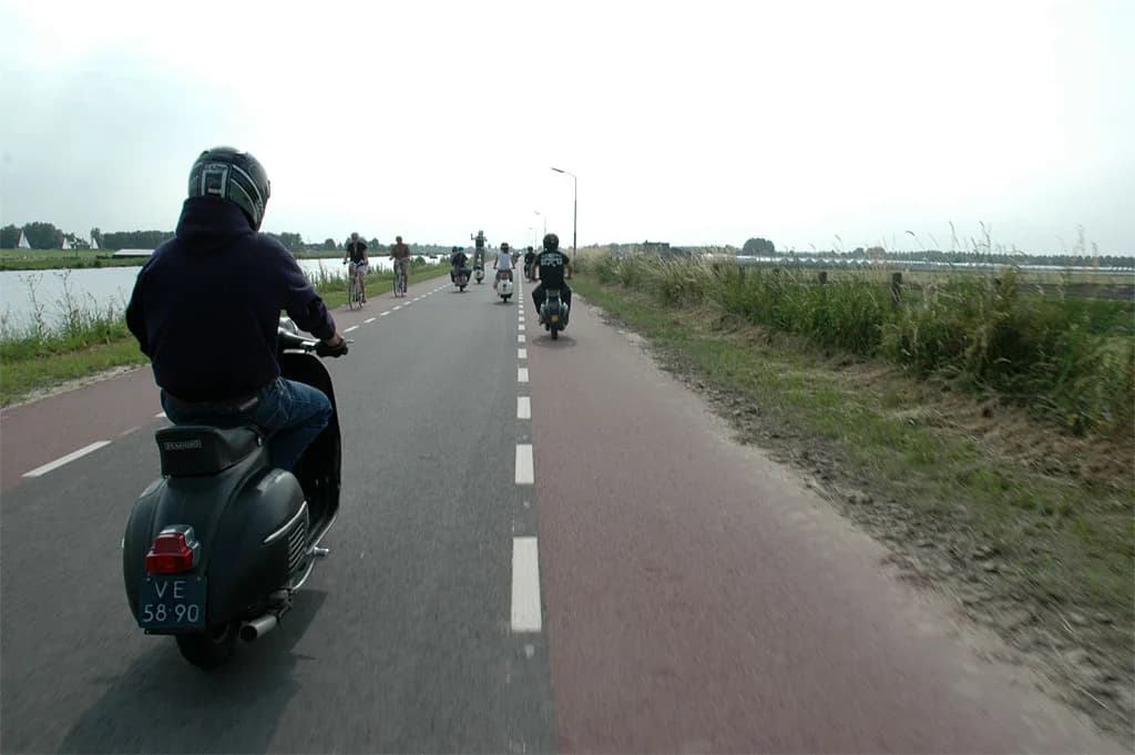 2005 HVC, AVC, Motoplanet ride