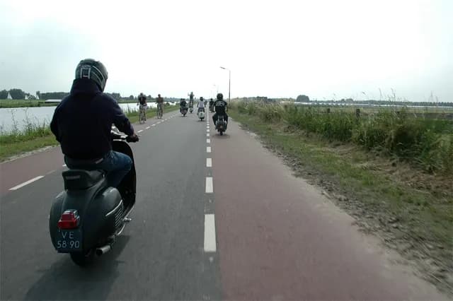 2005 HVC, AVC, Motoplanet ride