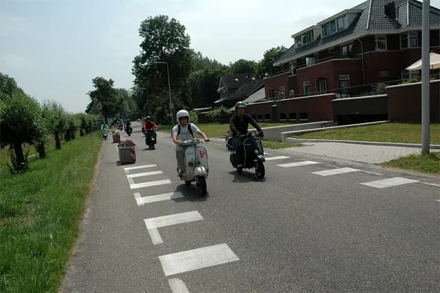 2005 HVC, AVC, Motoplanet ride