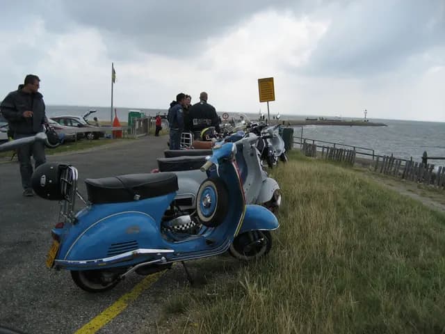 2006 Tholen