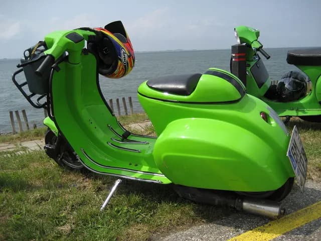 2006 Tholen