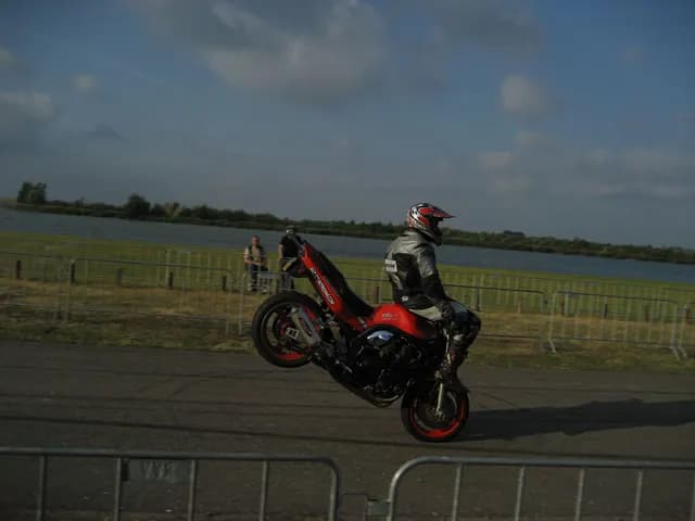 2006 Tholen