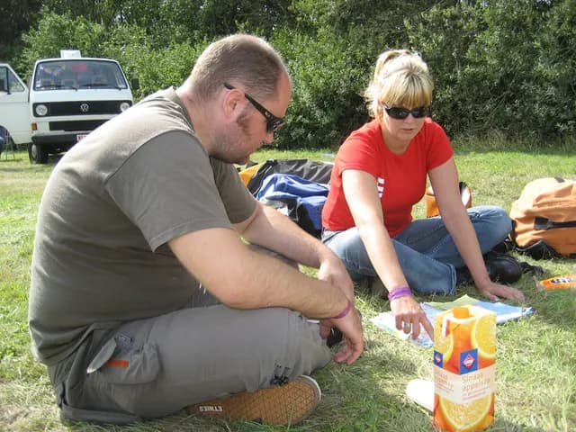 2006 Tholen