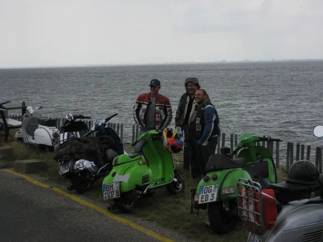 2006 Tholen