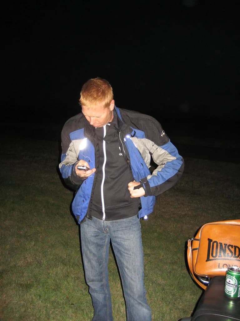 2006 Tholen