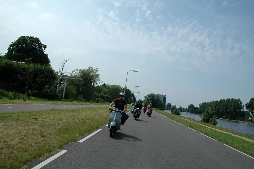 2005 HVC, AVC, Motoplanet ride
