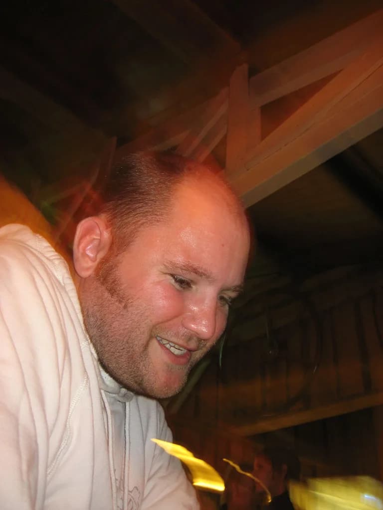2006 Tholen