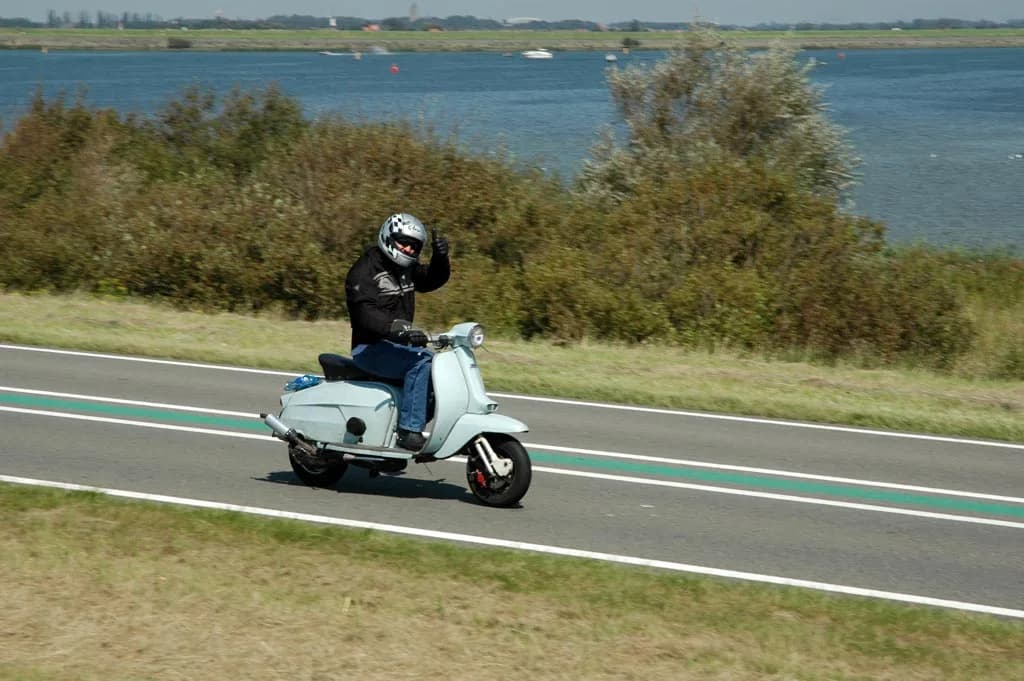 2007 Tholen