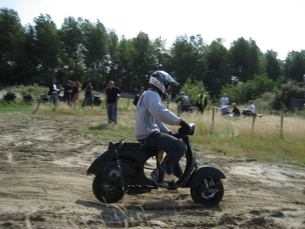 2006 Tholen