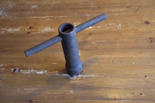 Vespa Tools