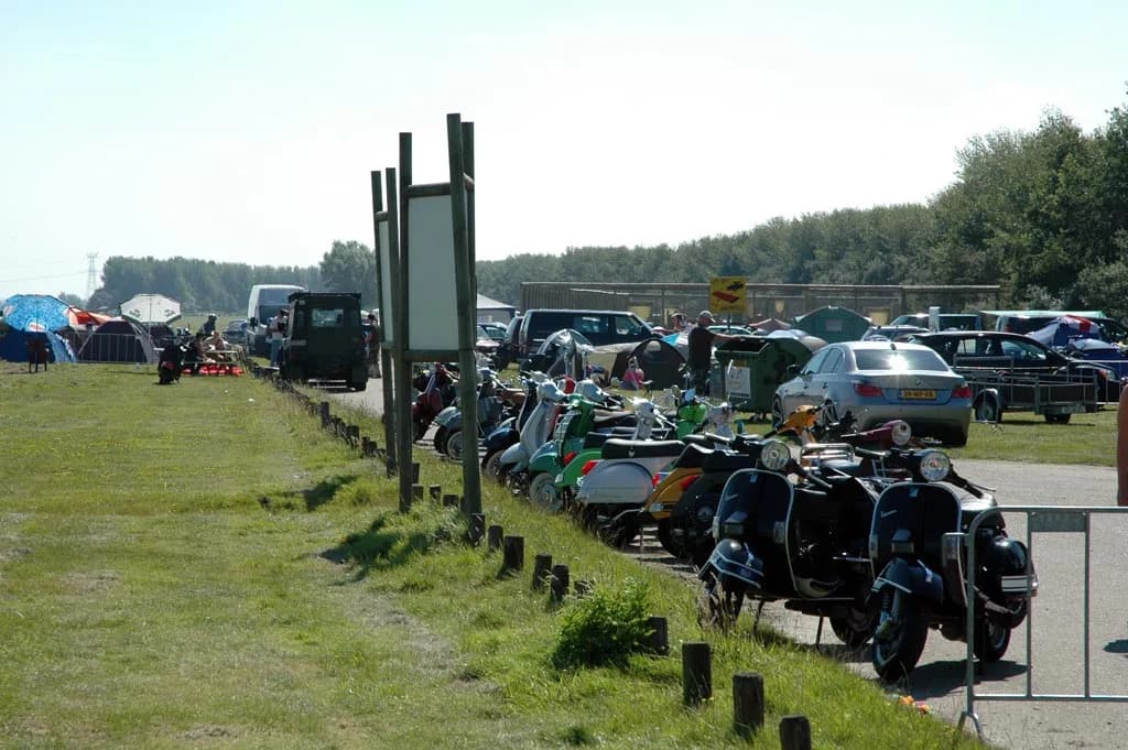 2007 Tholen