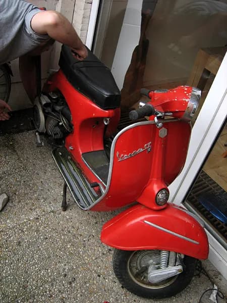 Previous Vespa's