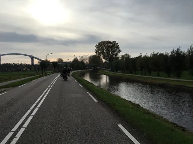 2015 AVC/LCN Mokumride