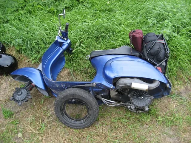 2006 Vespa run Luik