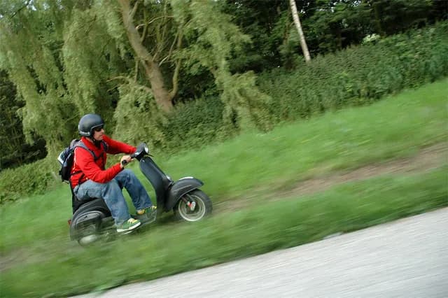 2005 HVC, AVC, Motoplanet ride