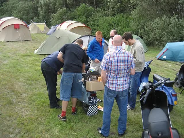 2006 Tholen