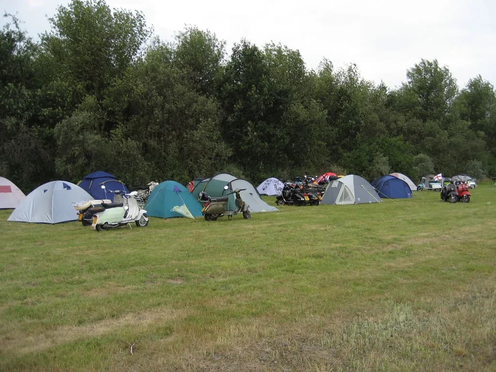 2006 Tholen
